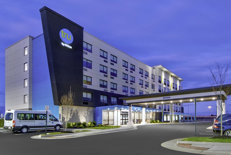 Tru By Hilton Ashburn One Loudoun, Va 3/53