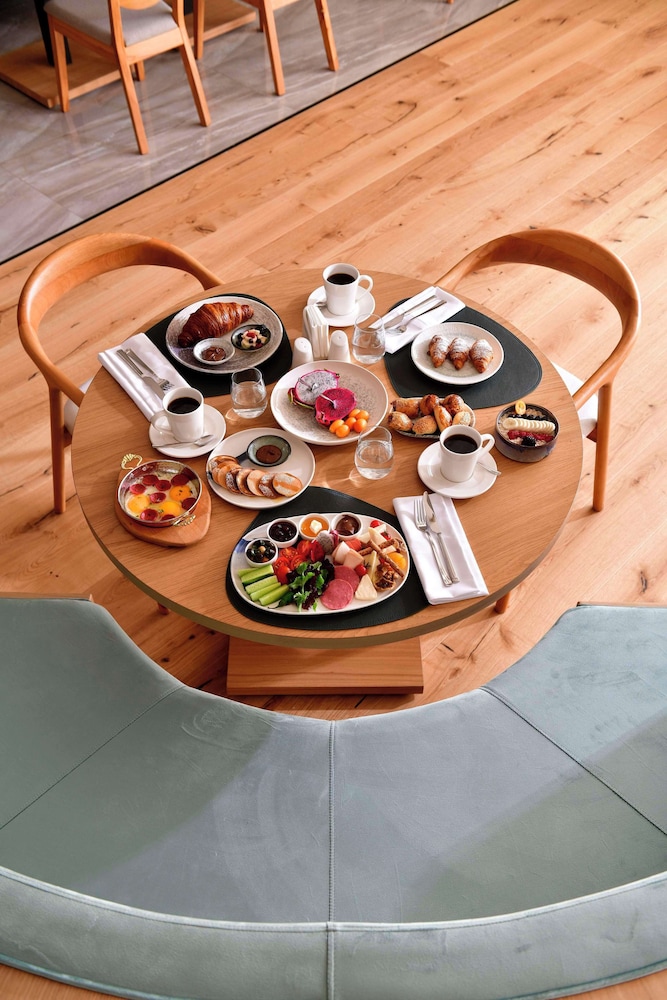 Radisson Hotel Mersin 33/48