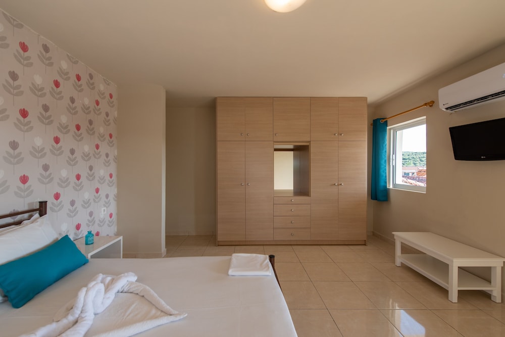 The Senses Tsilivi Hotel by Zante Plaza 8/31