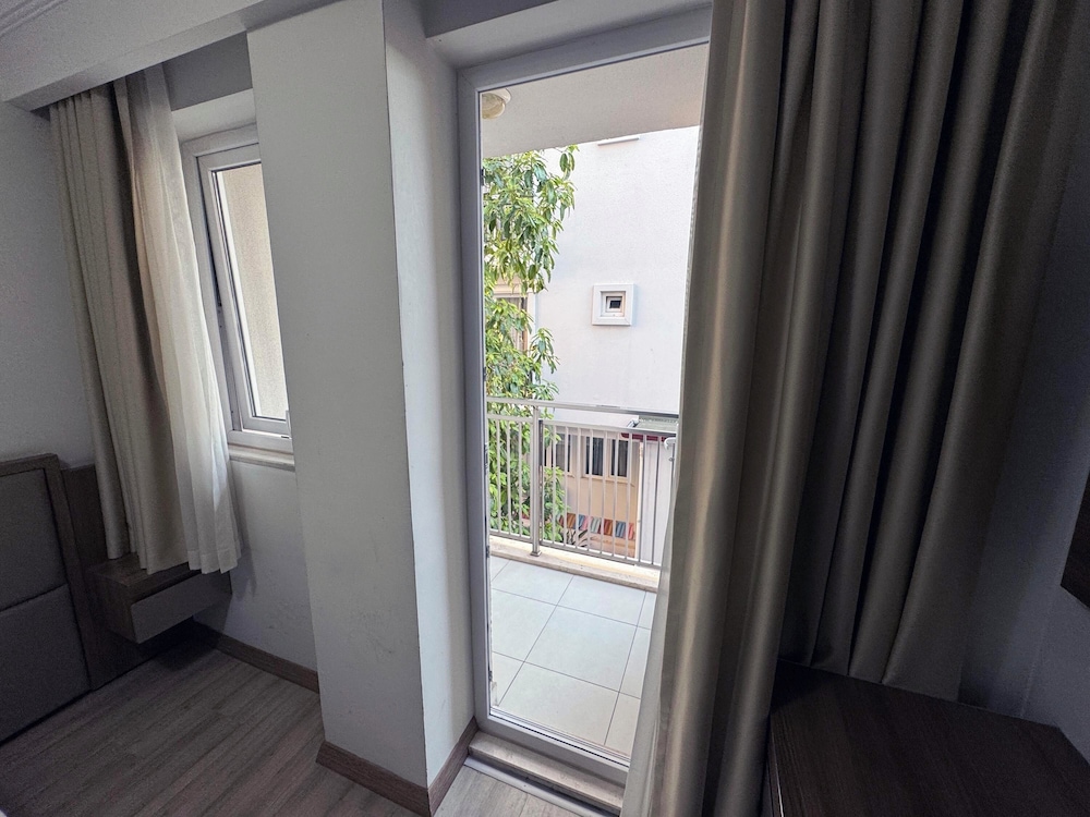 Hotel Mandalin 22/50