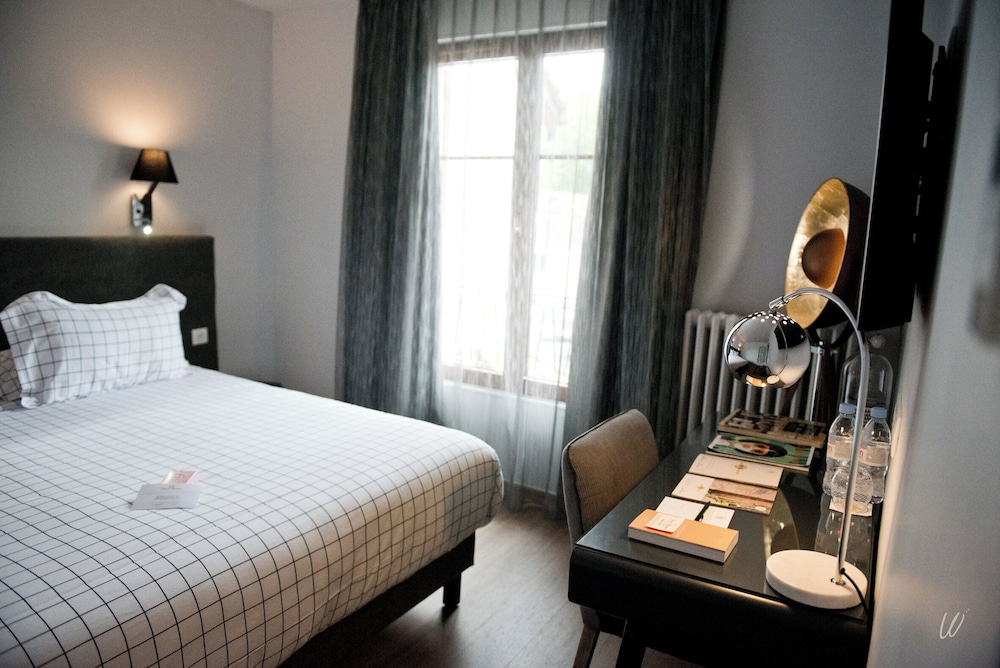 Aux Armes De Champagne 5/50