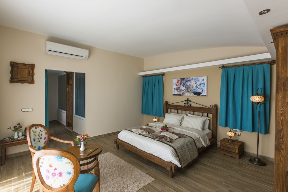 Lissiya Hotel 4/50