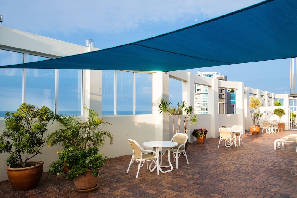 Beachcomber International Resort 29/37