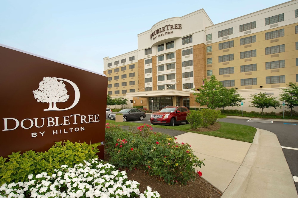 Doubletree By Hilton Sterling 8/66