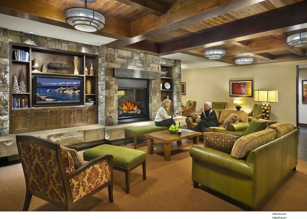 Hyatt Vacation Club at Northstar Lodge 23/50