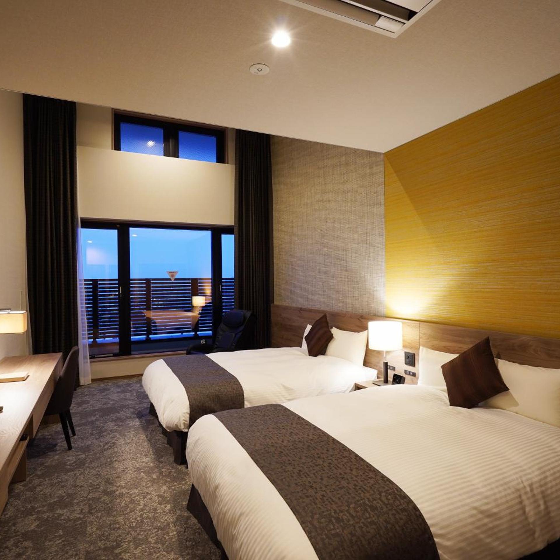 جناح، Winery Hotel & Condominium Hitohana 4/10