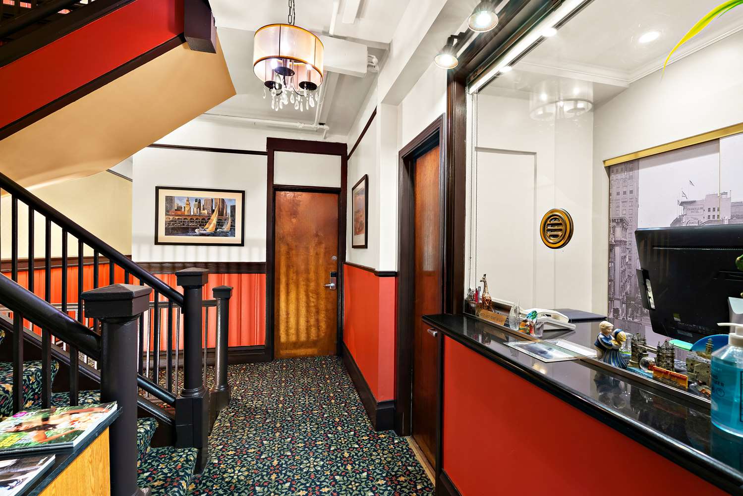 Mithila San Francisco, SureStay Collection by Best Western 4/7