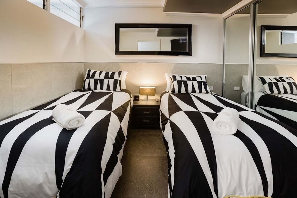 3 BEDROOMS, APARTMENT