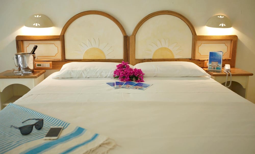 Club Esse Posada Beach Resort 13/35