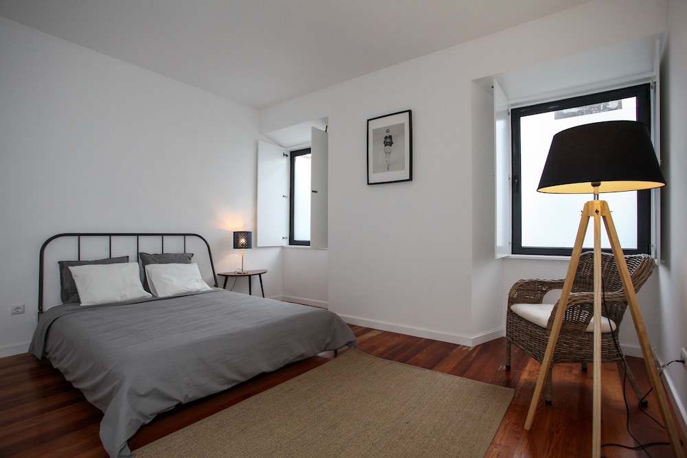 1 Bedroom, Castanho, Family Suite, Queen Bed, Garden View, Ground Floor