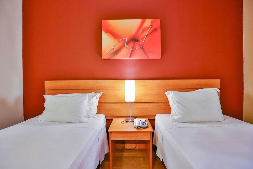 Nobile Inn Jundiai 18/36