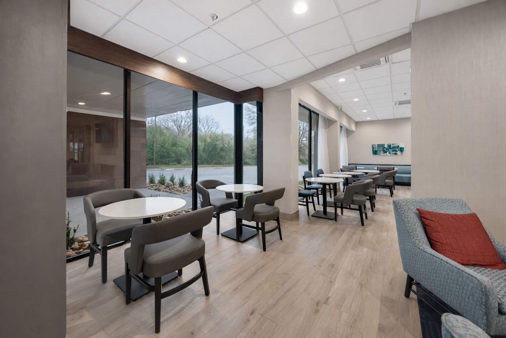 Hawthorn Extended Stay by Wyndham Nashville Airport/Opryland 38/50