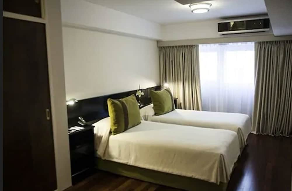 Feirs Park Hotel 6/40