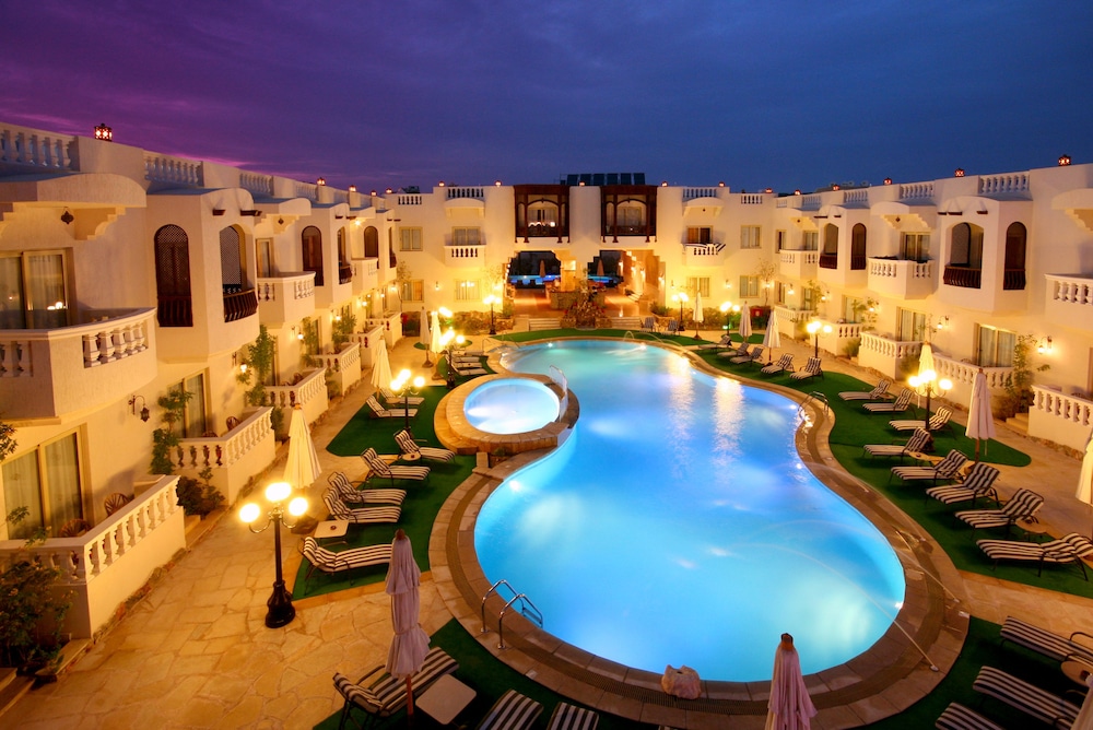 Oriental Rivoli Hotel Spa 64/74