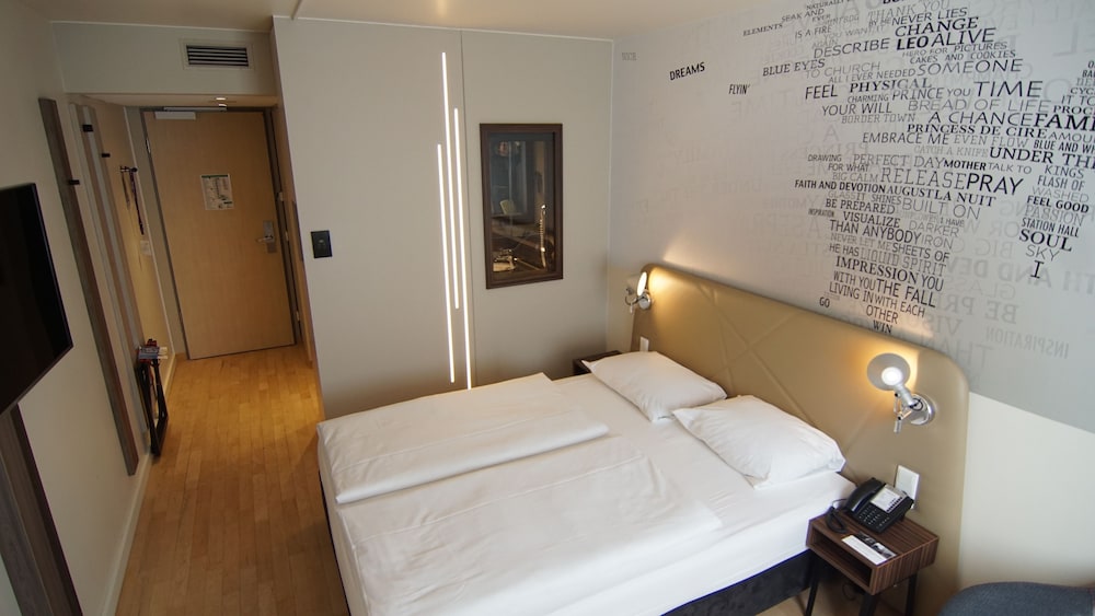 Mercure Hotel Berlin City 32/74