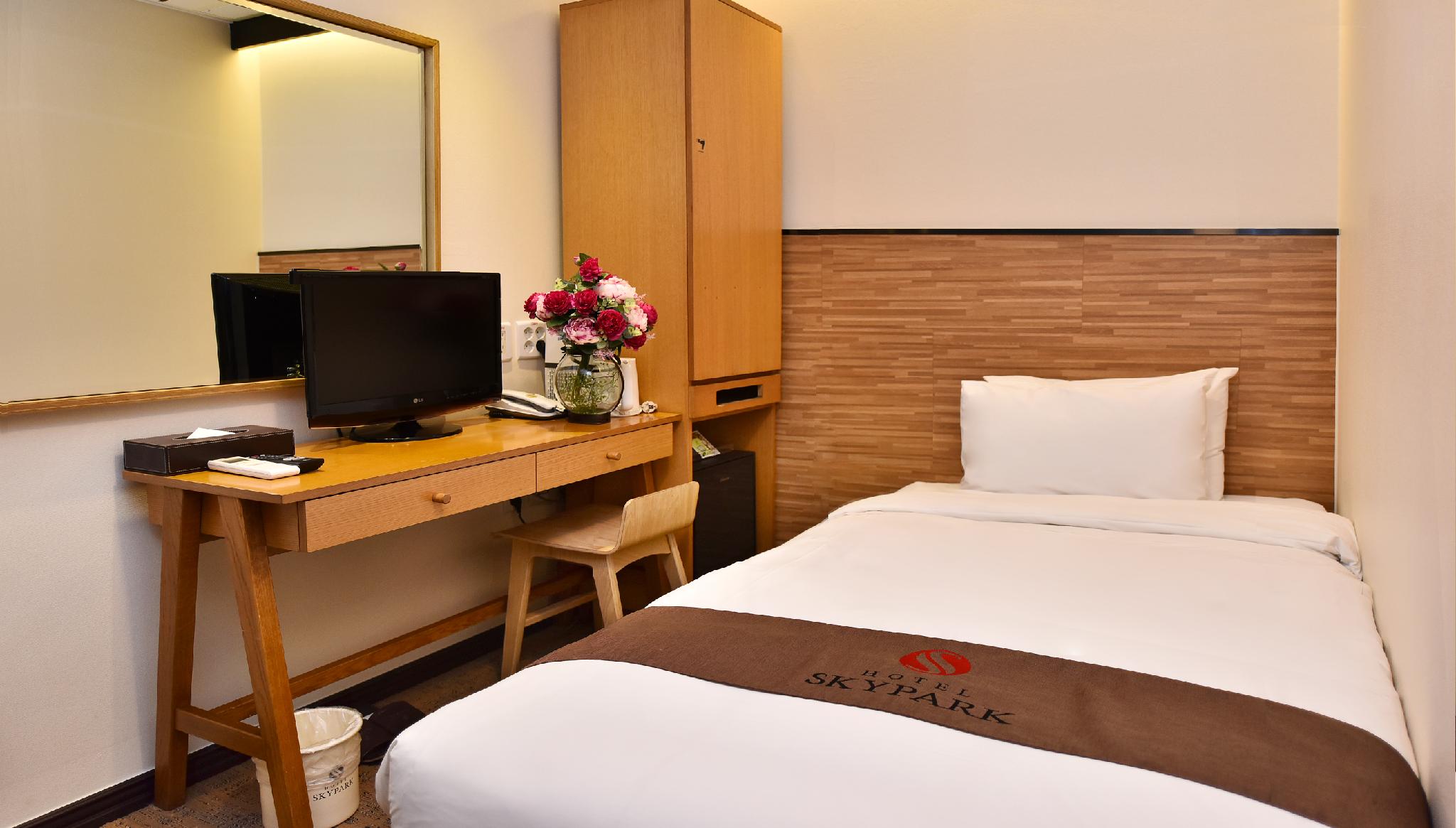 Room, Single, No Window