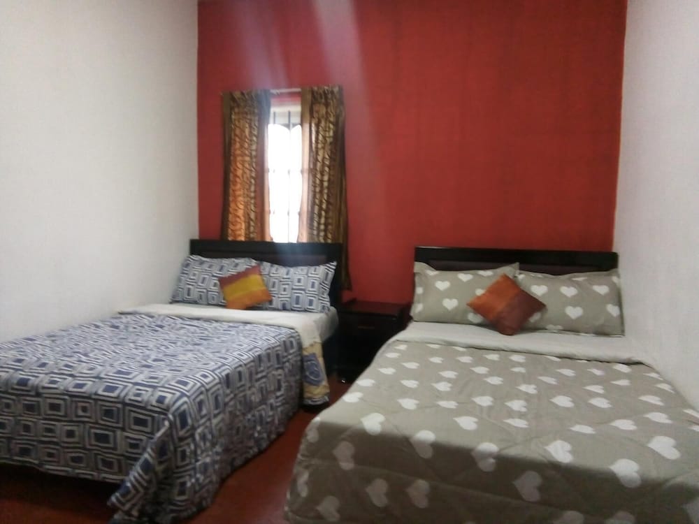 White Cottage Nuwara Eliya 4/19
