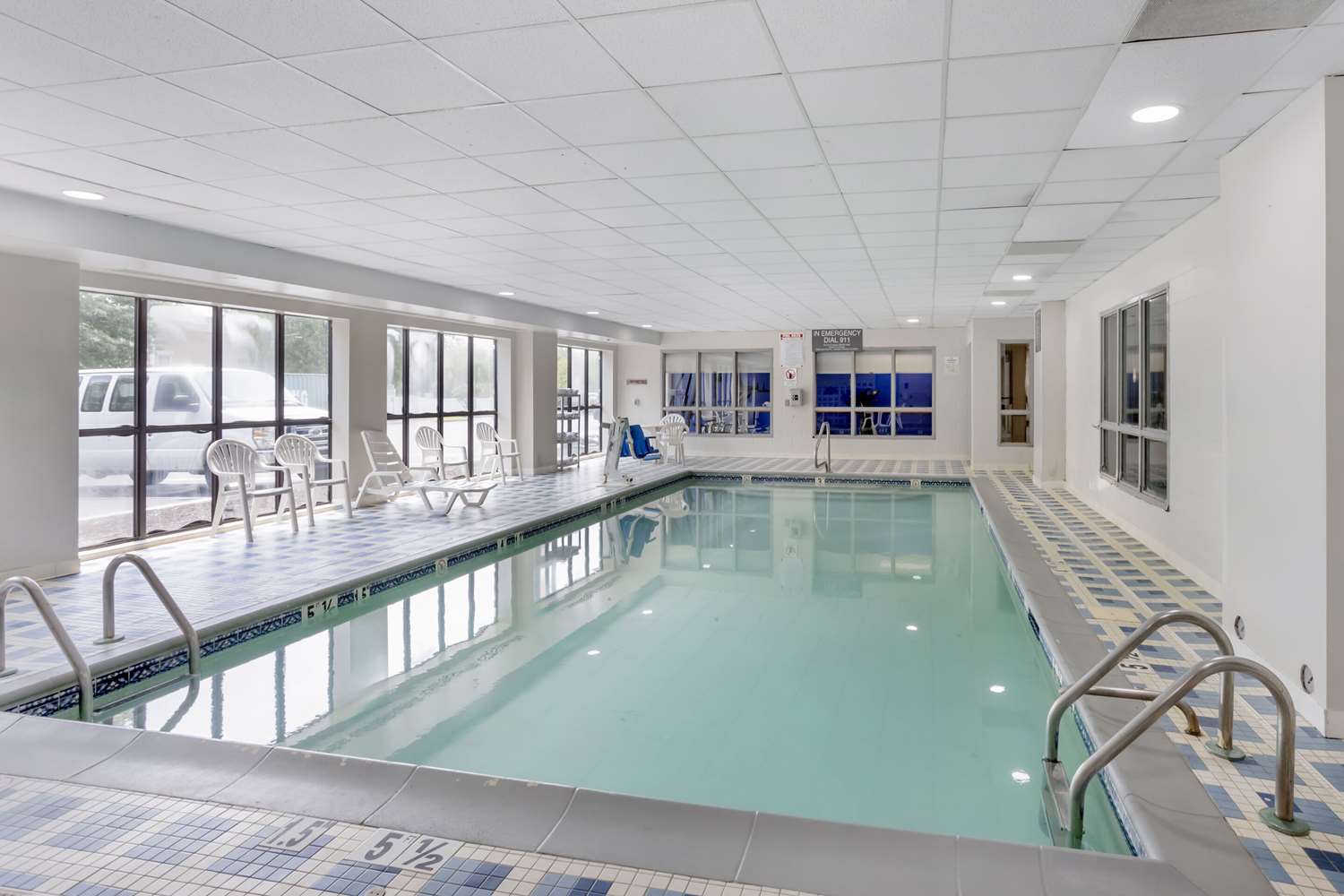 Comfort Inn and Suites Voorhees - Mt. Laurel 6/17