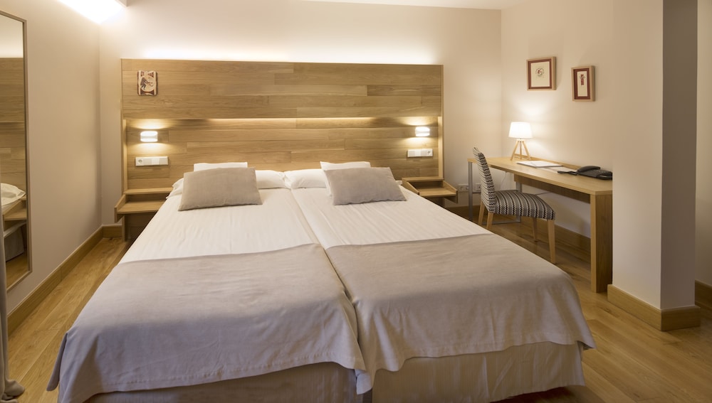 Real Colegiata San Isidoro Hotel 15/72