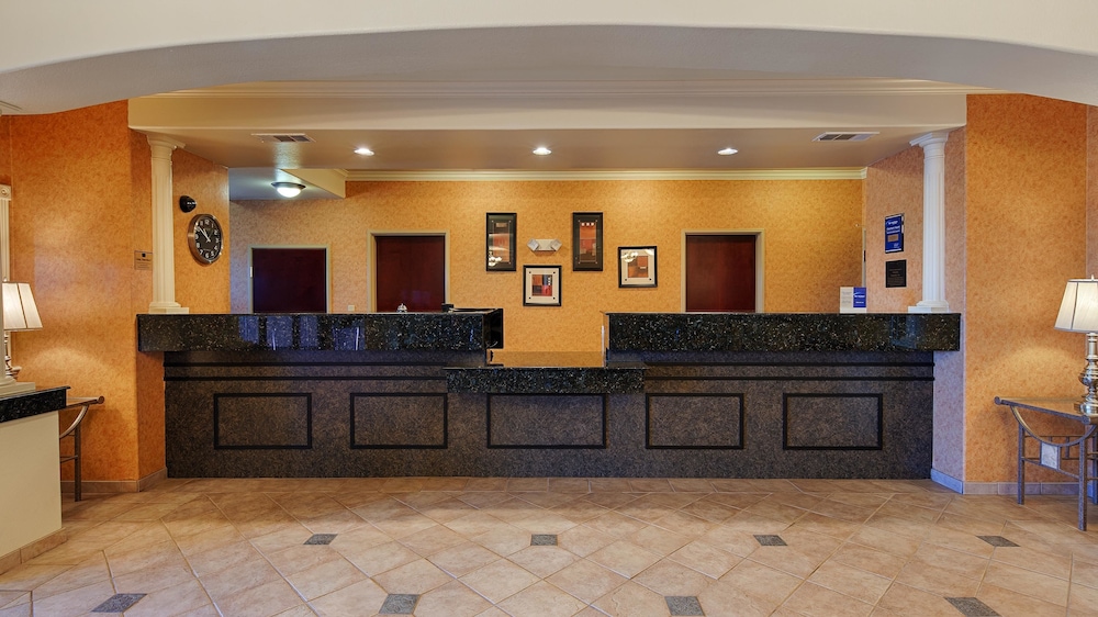 Best Western Henrietta Inn & Suites 4/33