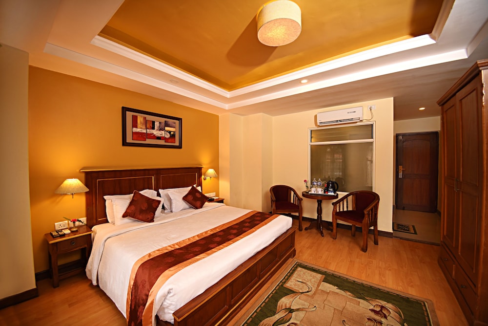 Dom Himalaya Hotel 32/73