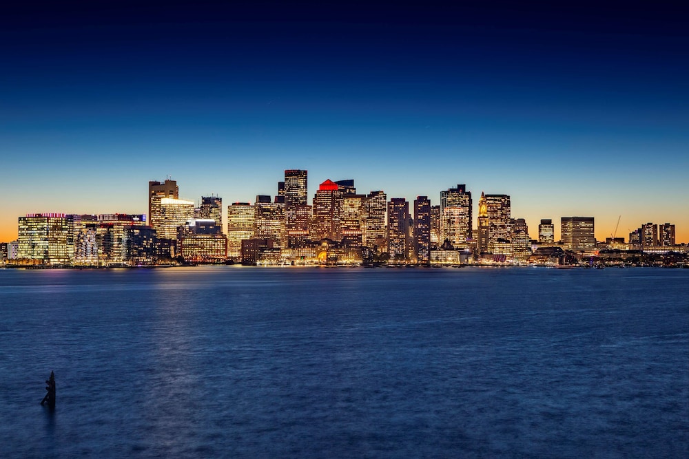 Hyatt Regency Boston Harbor 63/72