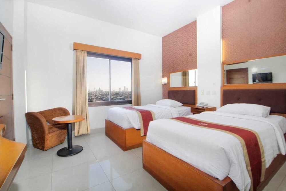 Bidakara Fancy Tunjungan Surabaya (ex Bisanta Bidakara Hotel) 7/16
