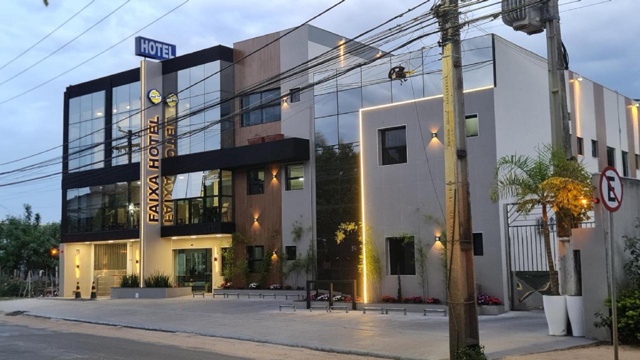 Faixa Hotel 31/35