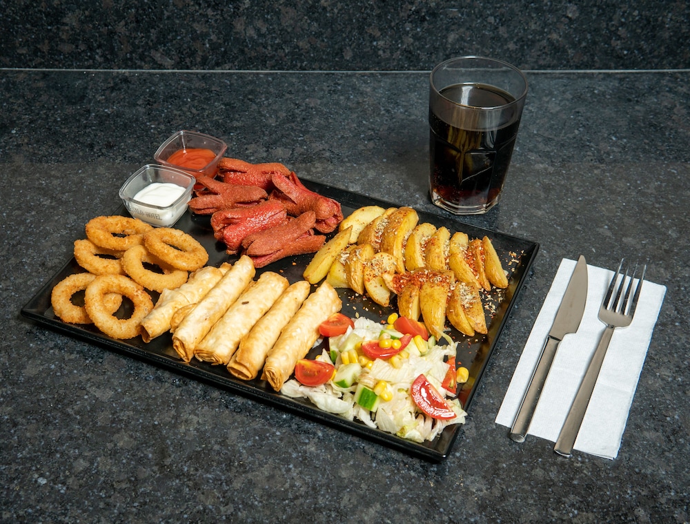 MENALO HOTEL PREMIUM ISTANBUL AIRPORT 32/68
