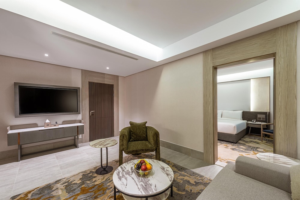 Grand Plaza Tabuk 35/50
