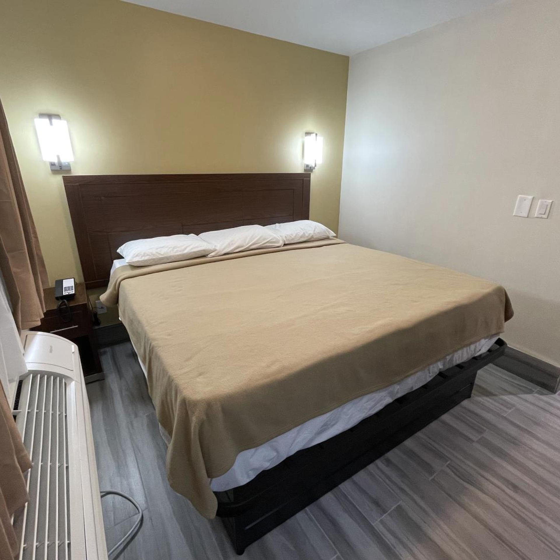 Hotel 369 Brooklyn 13/19