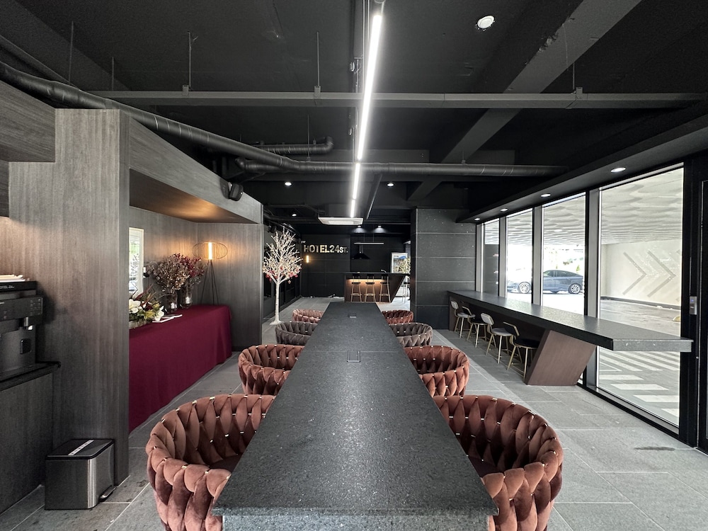 Hotel 24st Urban Brown Seosan Lake Park 34/50
