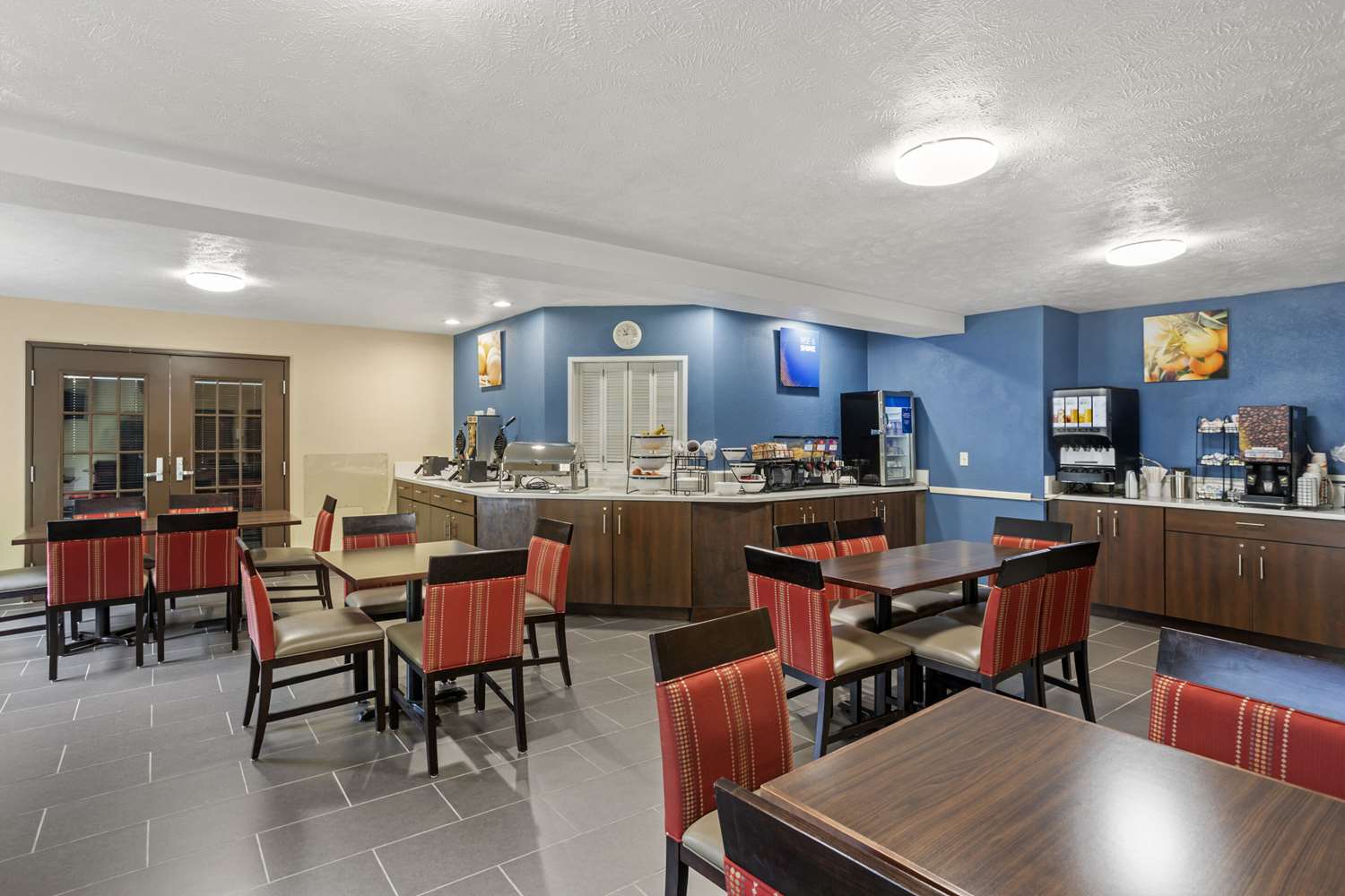 Comfort Inn Huntingdon, PA 19/34