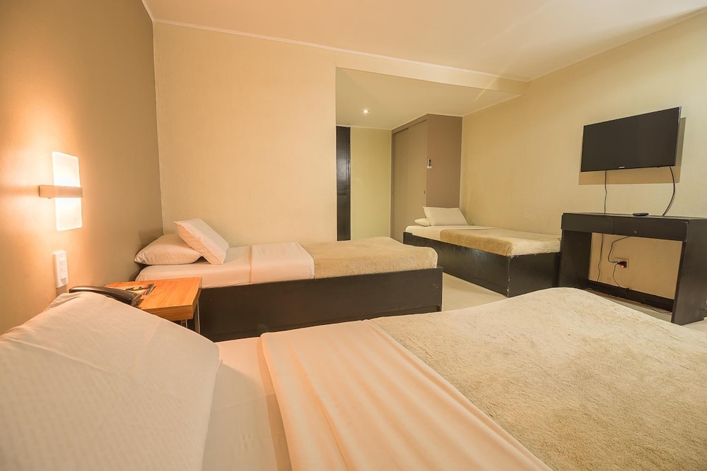 Asia Stars Hotel 21/31