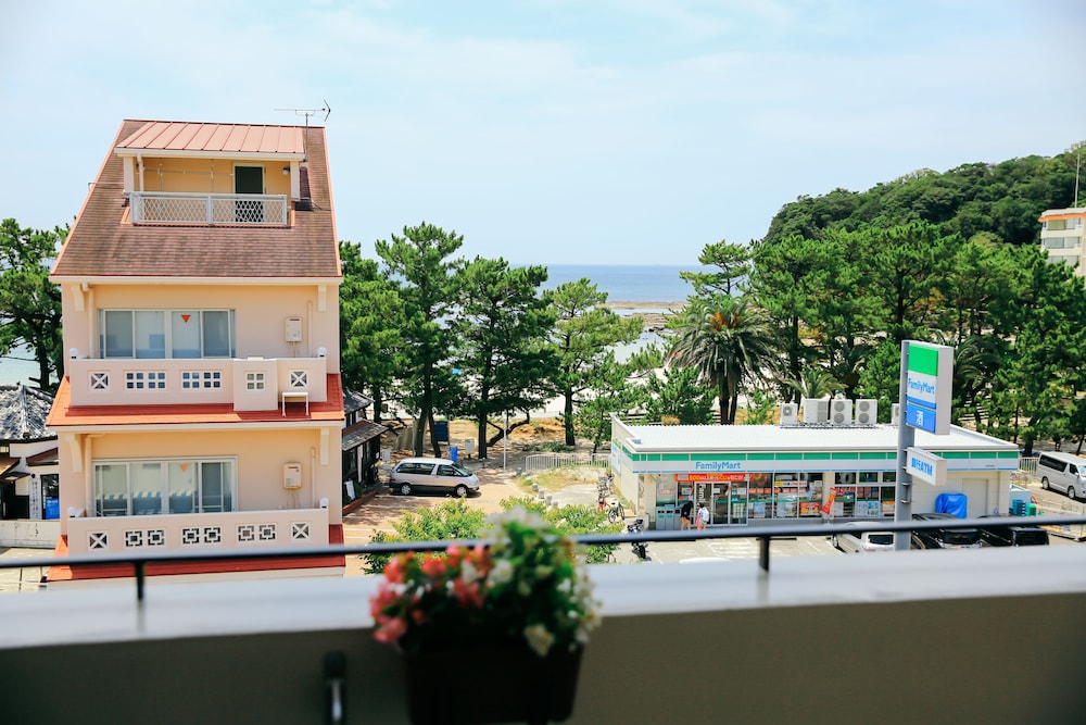 Shinnishiki Hotel 2/68