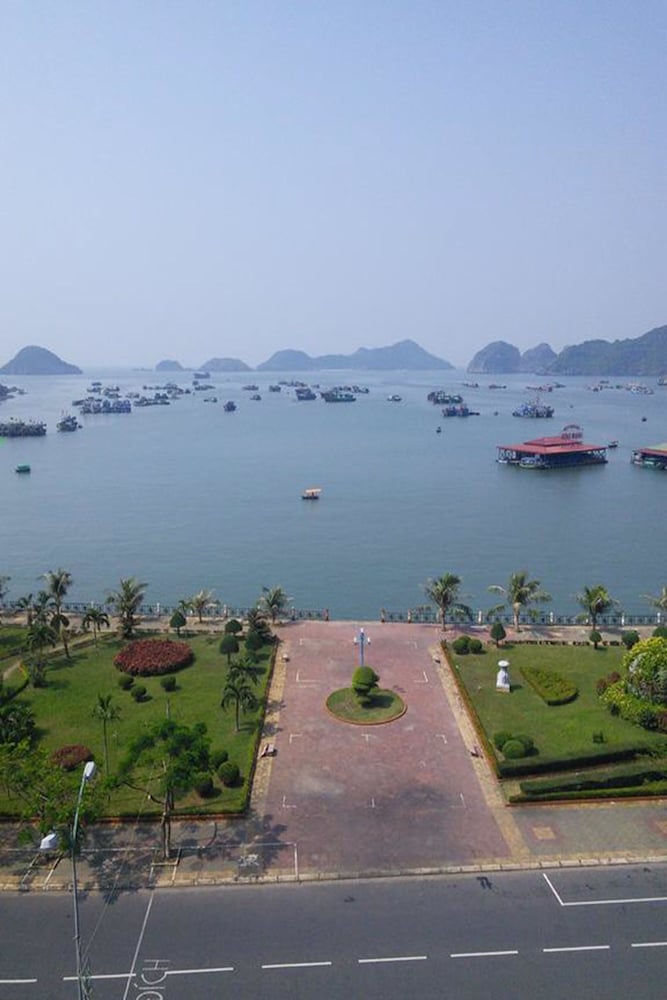 Hoang Ngoc Hotel 19/23