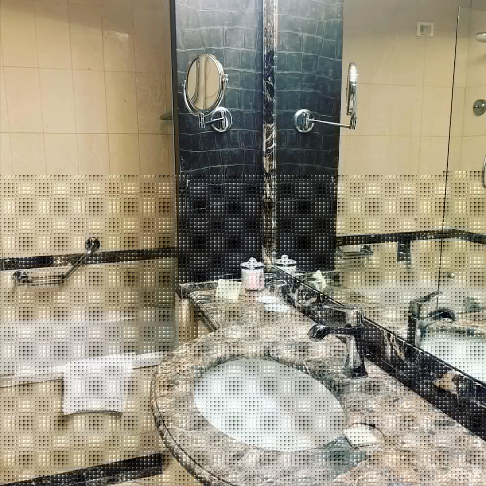 Dei Mellini Hotel 8/72