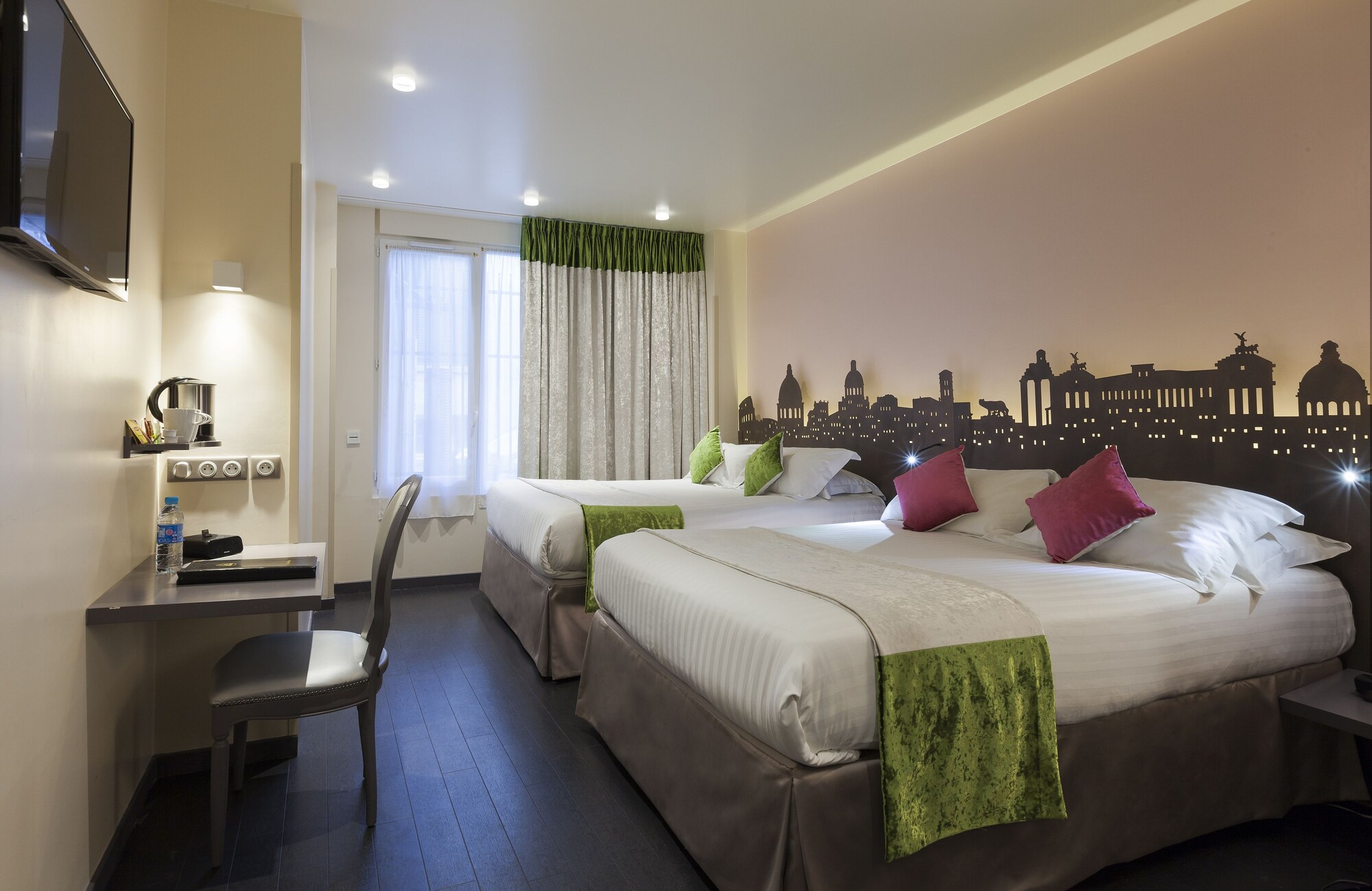 SUPERIOR, TWIN BEDS