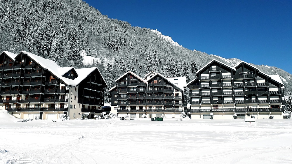 Les Balcons Du Savoy 41/50
