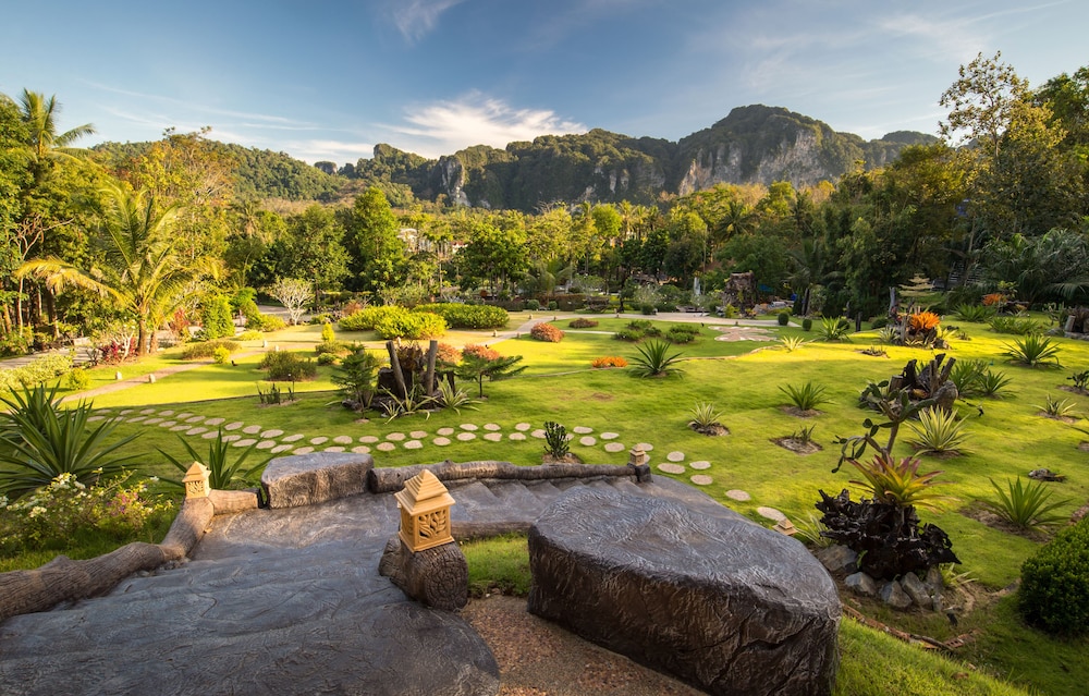 Aonang Fiore Resort 69/74