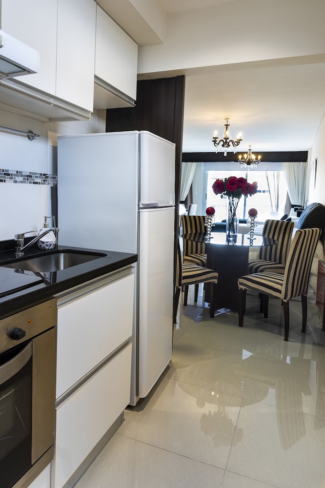 Hotel Master Suite Devoto 36/50