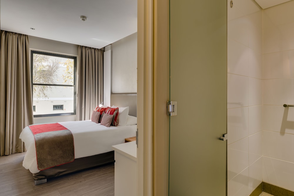 Protea Hotel Breakwater Lodge 23/79