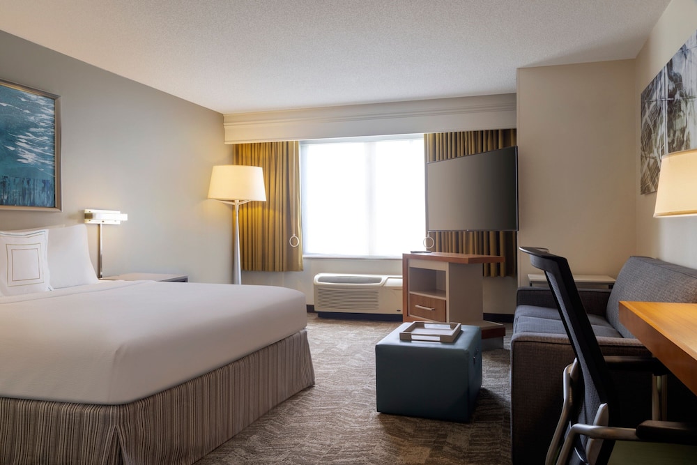 Springhill Suites By Marriott Newark Liberty International 18/45