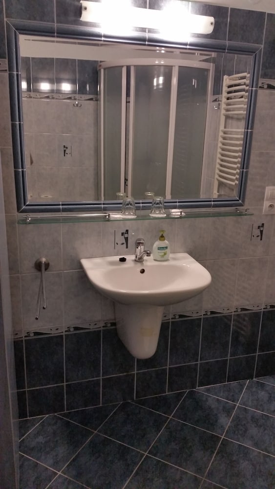 Penzion Zlaty Jelen 49/50