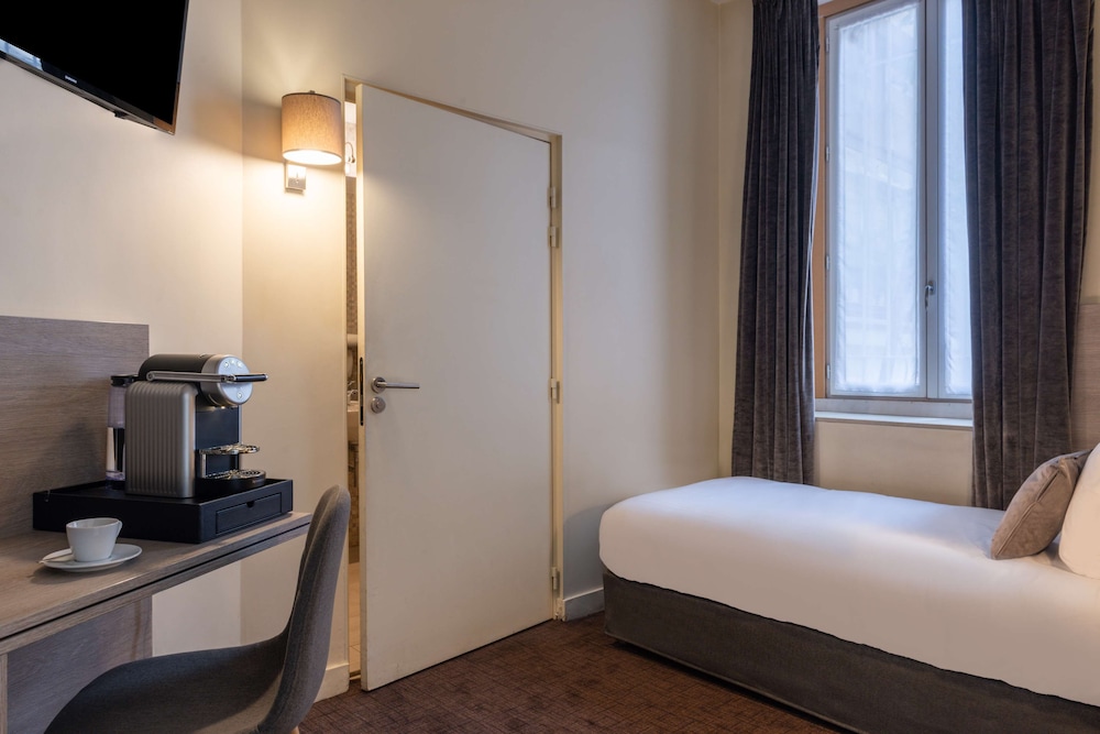 Hotel Aston 50/50
