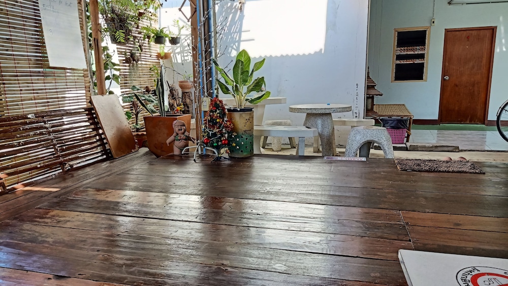 Canaan Guesthouse 50/56