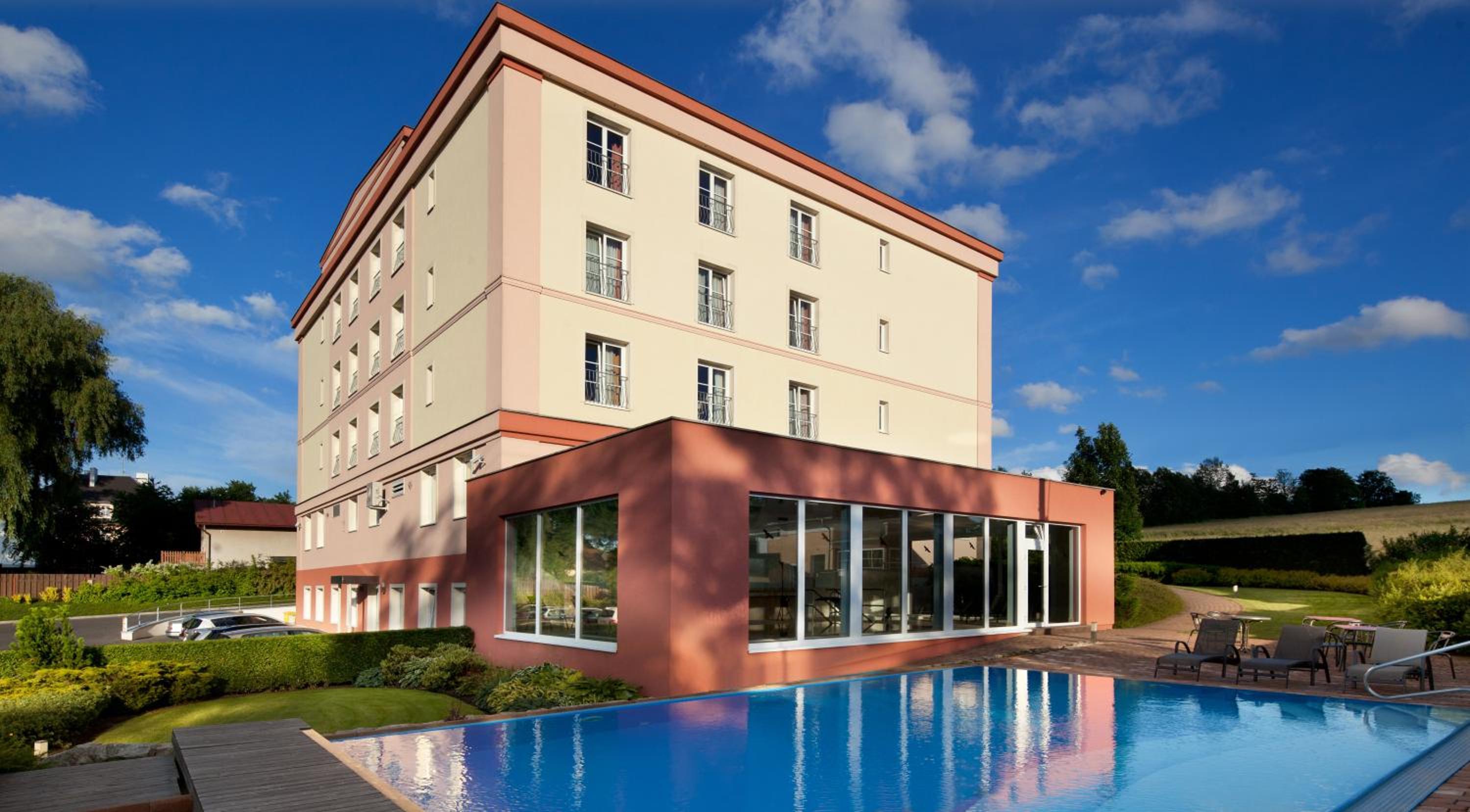 Francis Palace Hotel 6/50