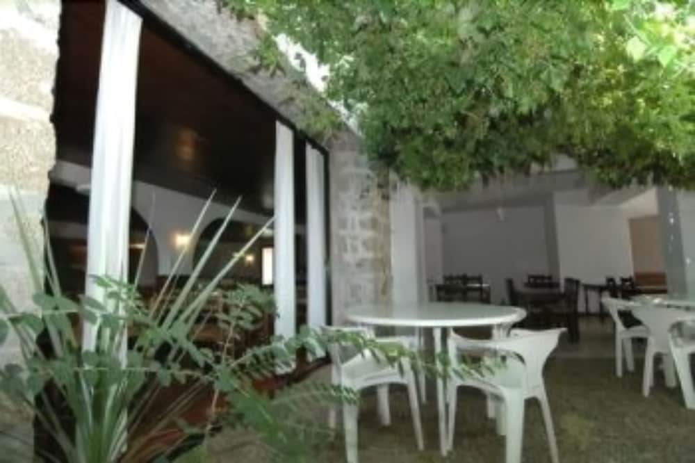 Hôtel De Porticcio 63/65