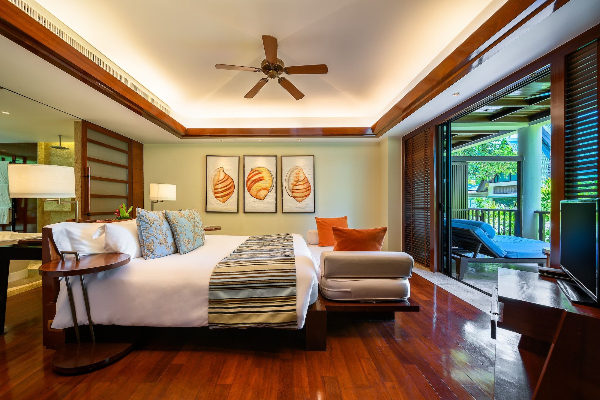 Premium, Deluxe, King Bed, Ocean View