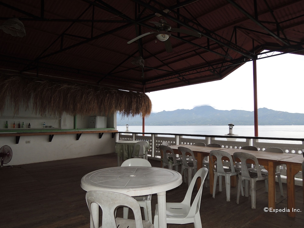 New Ocean Terrace Beach Resort 9/24